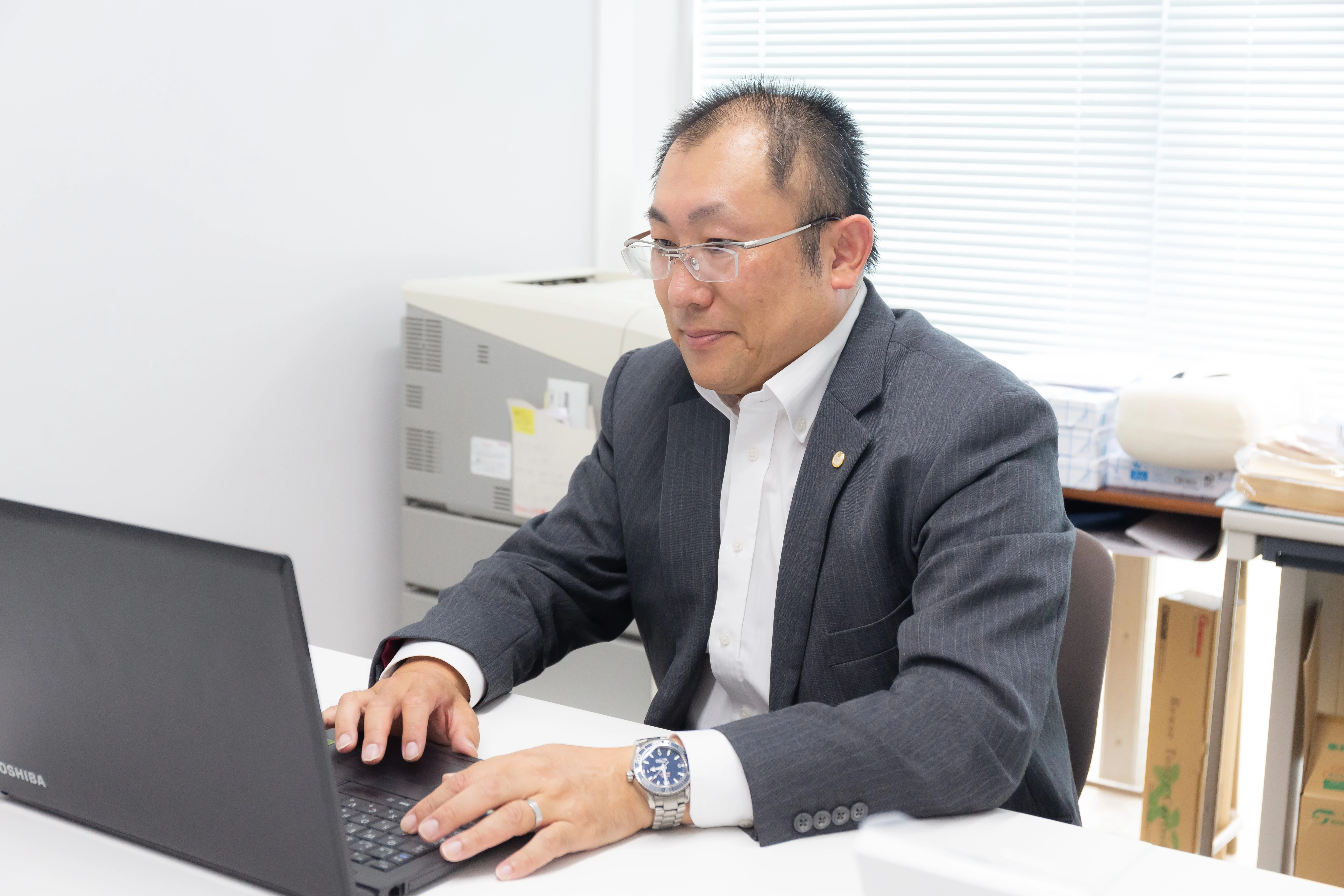 ダウンロード (12)